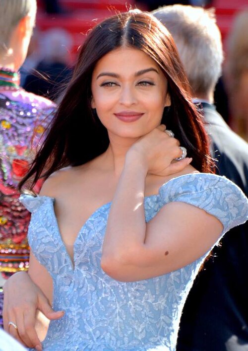 Aishwarya_Rai_Cannes_2017
